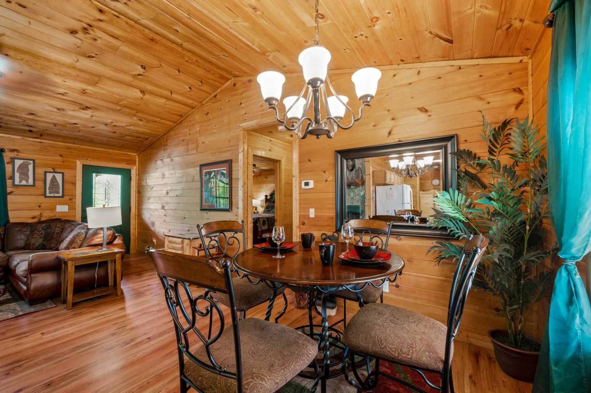 Easy Livin - Secluded Family Log Cabin Sevierville Esterno foto